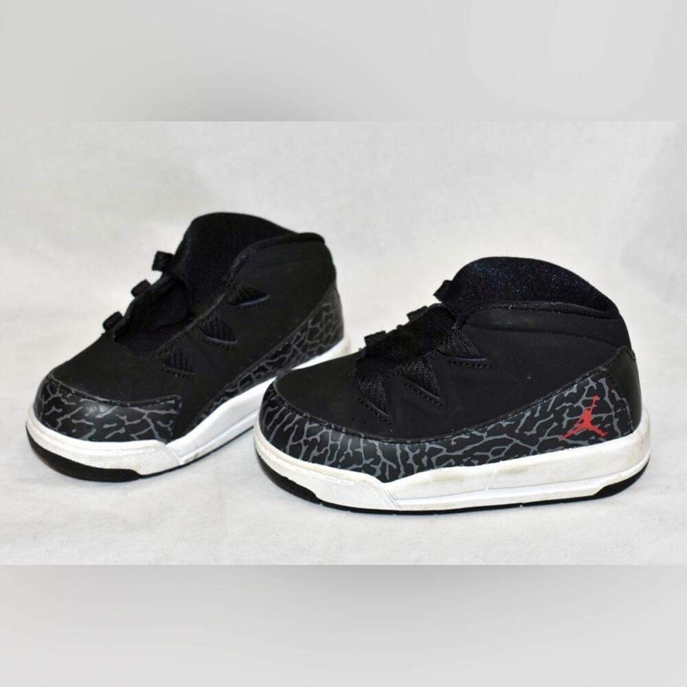Nike Air Jordan deluxe Stylish Black Kids Sneakers